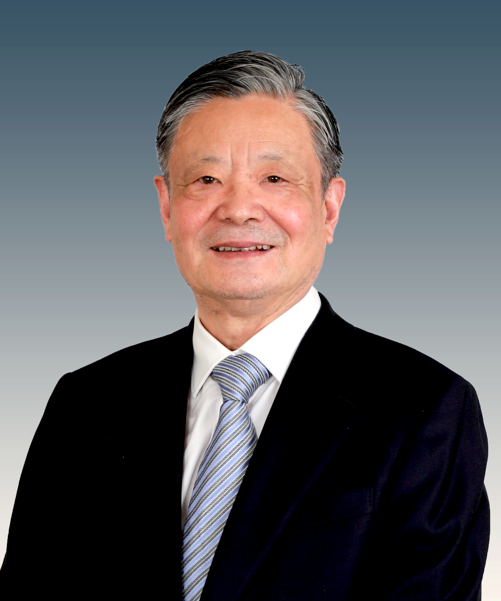 王琦 portrait